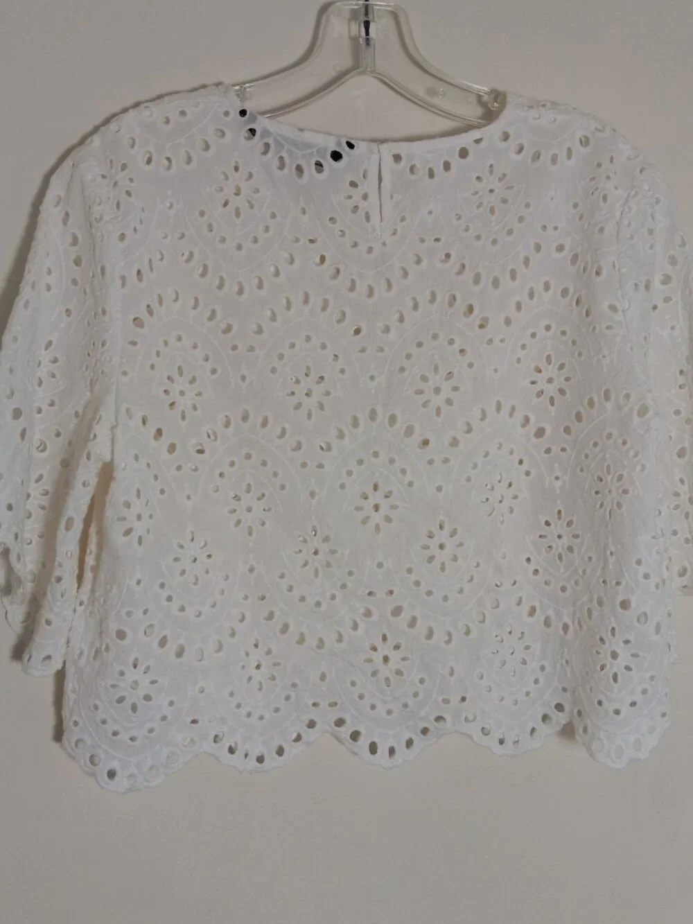 Zara Eyelet Lace Crop top White Size L Scalloped Hem Feminine Summer Top